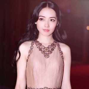 Meet your Posher, Lin